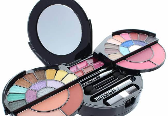 BR-deluxe-makeup-palette-64-colors-extra-pearl-shine